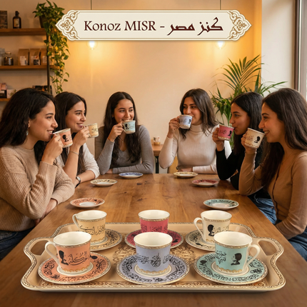 تفاصيل الزخارف العربية الشرقية والألوان الزاهية على طقم فناجين ليالي الشرق